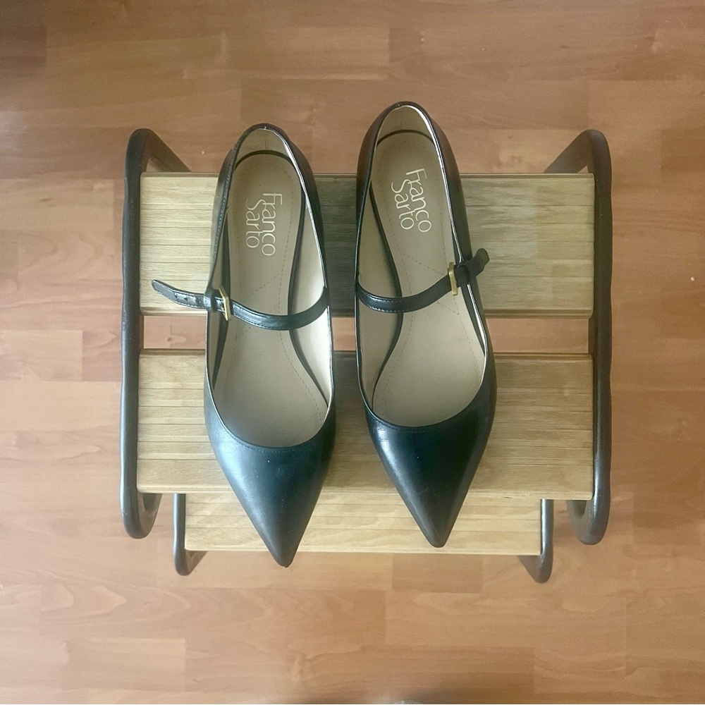 Franco Sarto black pointed toe mary jane flats